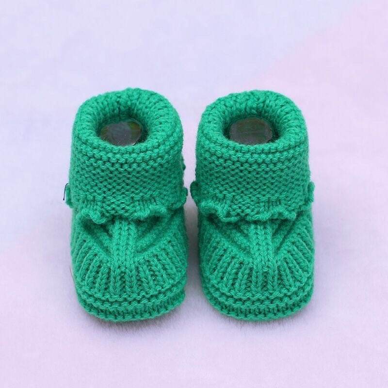 Snuggly Baby Yarn Shoes! - Shop Jobie