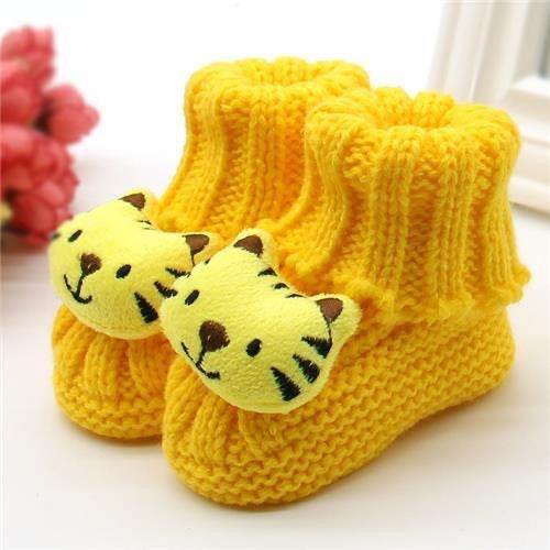 Snuggly Baby Yarn Shoes! - Shop Jobie