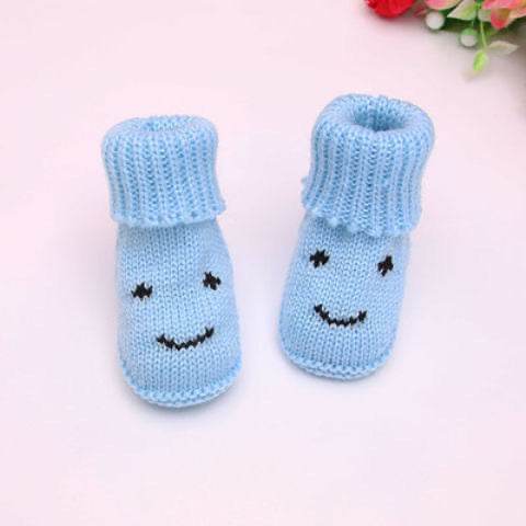 Snuggly Baby Yarn Shoes! - Shop Jobie