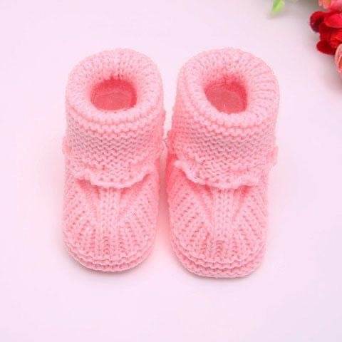 Snuggly Baby Yarn Shoes! - Shop Jobie