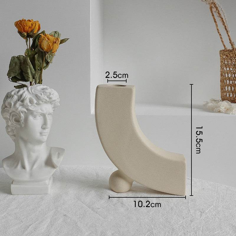 Artistic Flair Ceramic Vase - Shop Jobie