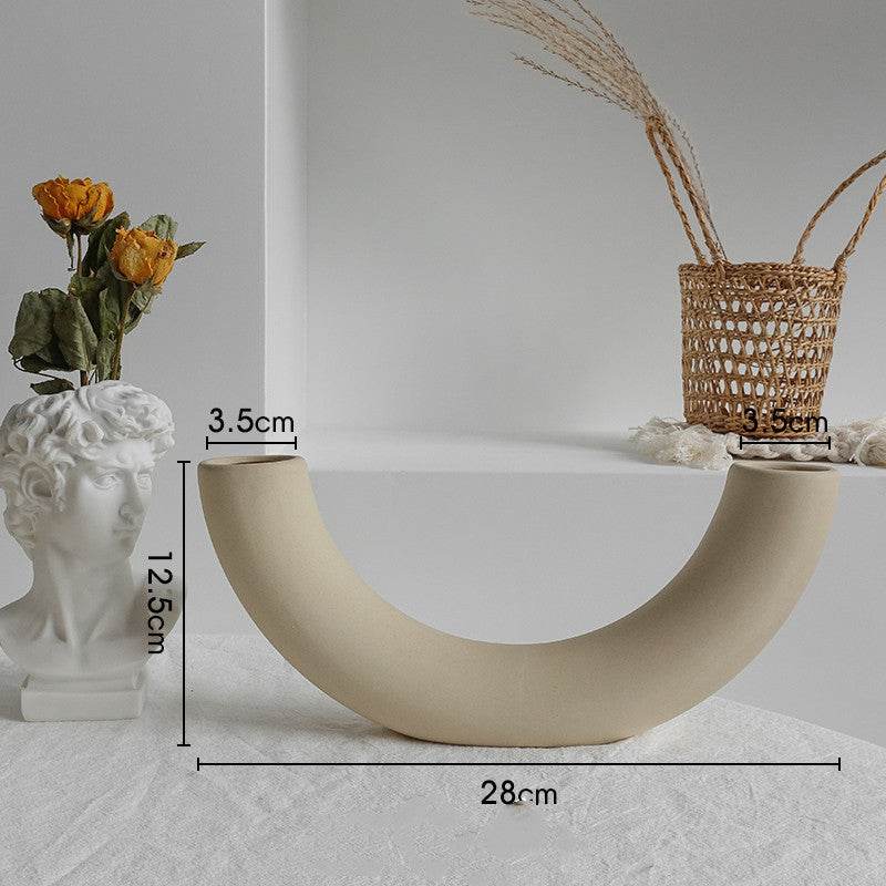 Artistic Flair Ceramic Vase - Shop Jobie