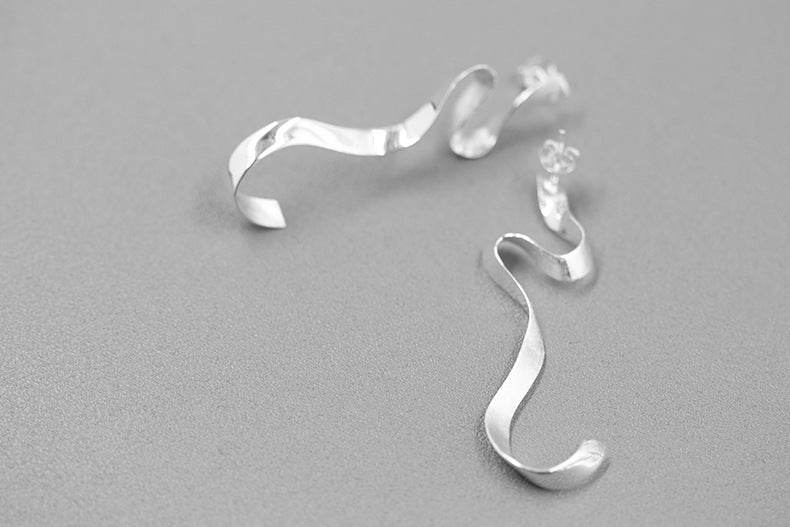 S925 Silver and Gold Ribbon Earrings - Shop Jobie