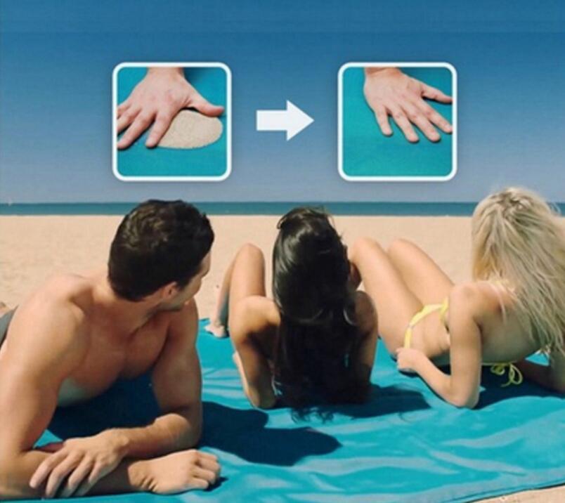 Folding Beach Mat