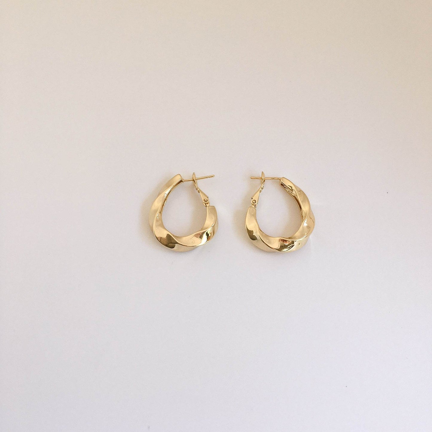 Minimalist Drop-shaped Circle Earrings - Shop Jobie