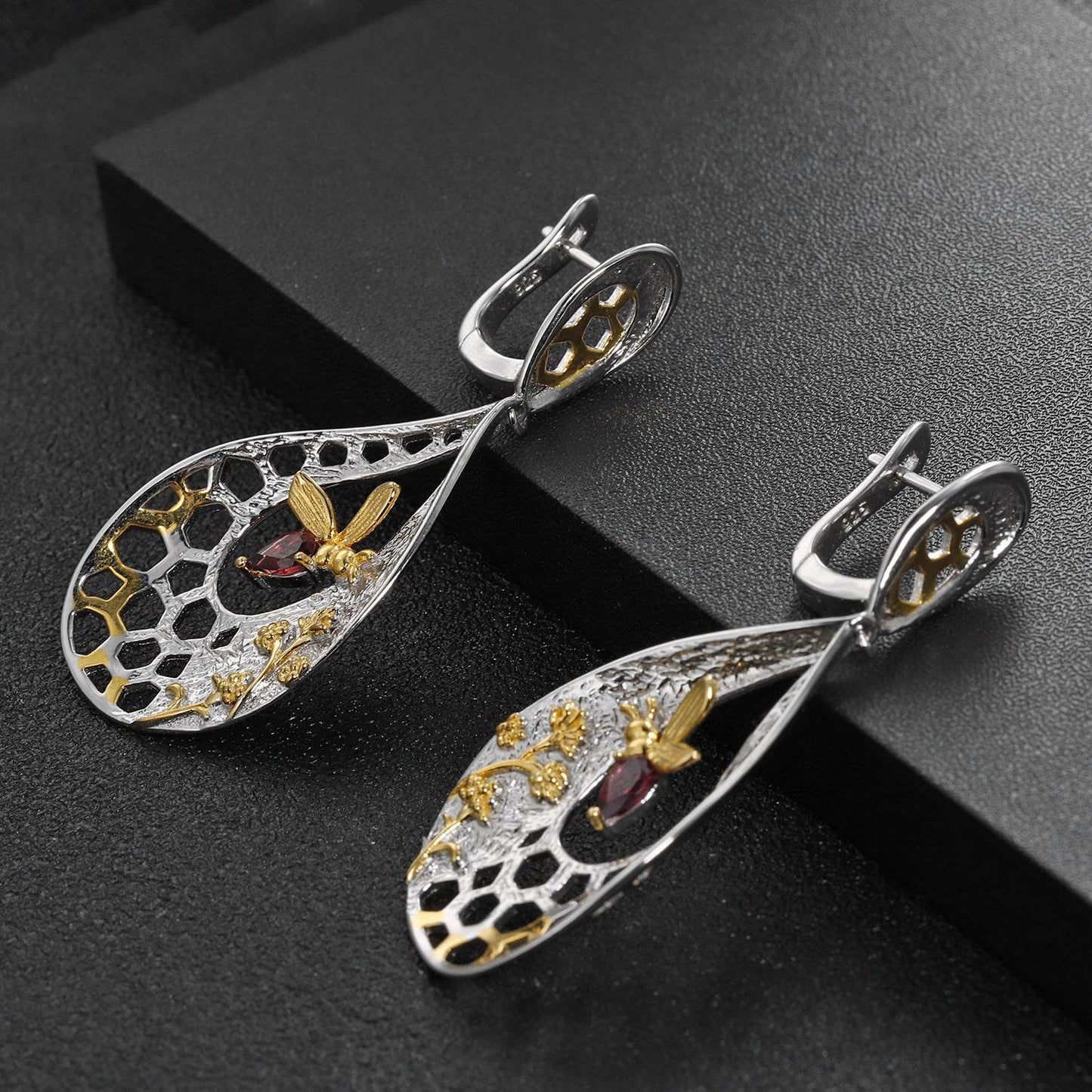 Bee Hive S925 Silver Stud Earrings - Shop Jobie