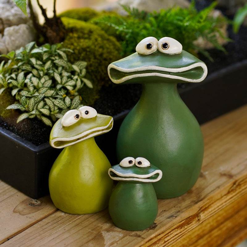 Quirky Eyes & Wide Mouth Frogs - Shop Jobie