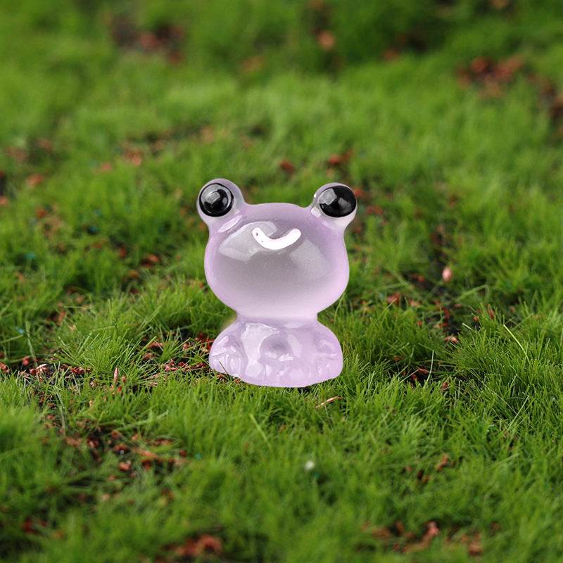 Mini Dollhouse Frog! Resin Fairy Garden, Desktop, and Cake Topper Too! - Shop Jobie