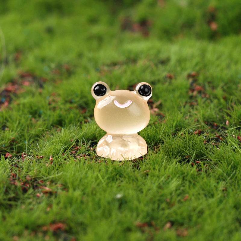 Mini Dollhouse Frog! Resin Fairy Garden, Desktop, and Cake Topper Too! - Shop Jobie