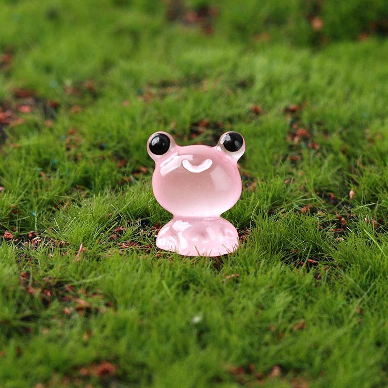 Mini Dollhouse Frog! Resin Fairy Garden, Desktop, and Cake Topper Too! - Shop Jobie
