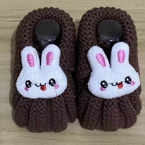 Snuggly Baby Yarn Shoes! - Shop Jobie