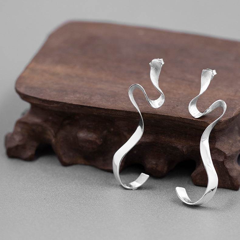 S925 Silver and Gold Ribbon Earrings - Shop Jobie