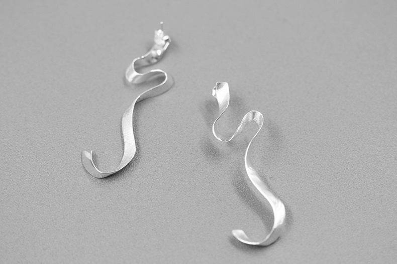 S925 Silver and Gold Ribbon Earrings - Shop Jobie