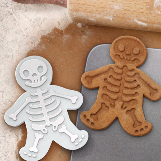 Halloween Cookie Cutter Gingerbread