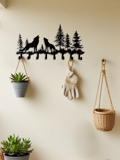 Wolf & Trees 8-Hook Wall Mount Hanging Rack