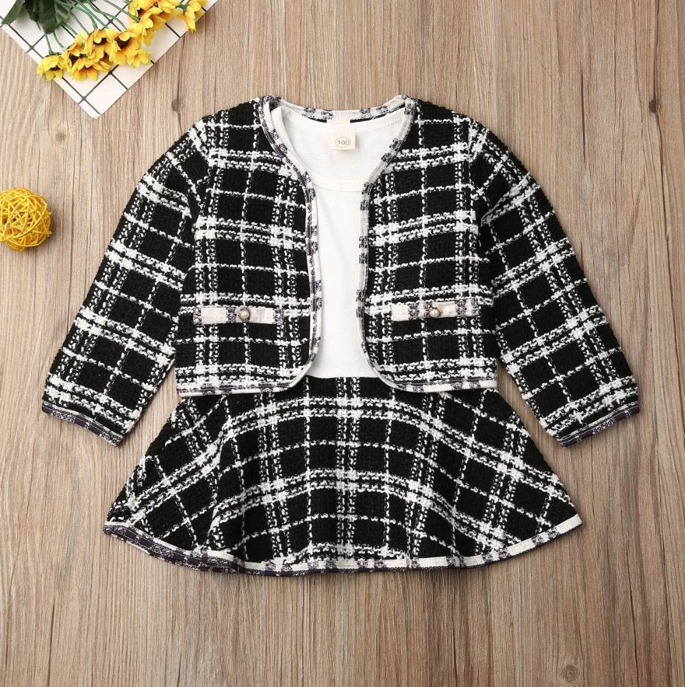 Chic 2pc Black & White Mini-Me Ensemble For Kids - Shop Jobie