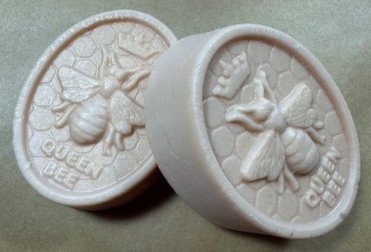 QUEEN BEE HAND SOAP 014