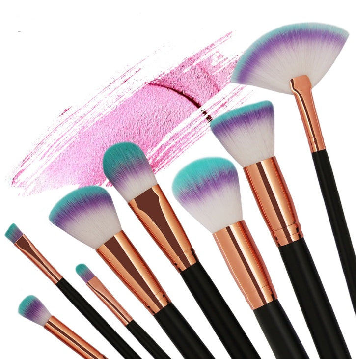 8 Makeup Brushes