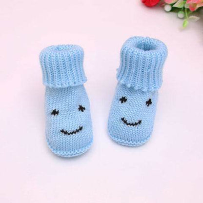 Snuggly Baby Yarn Shoes! - Shop Jobie