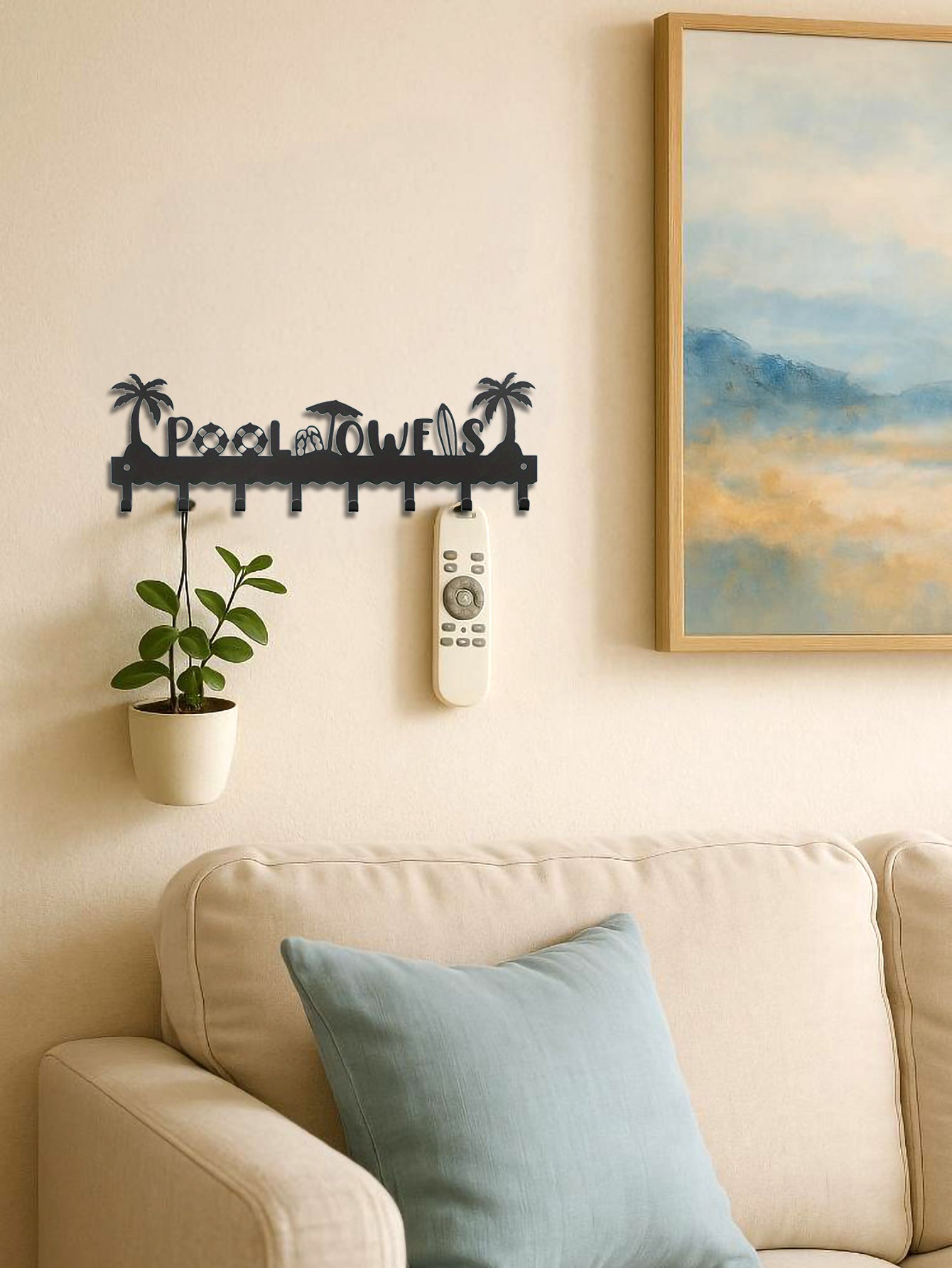 Pool House Beach-Themed Wall-Mounted 8-Hook Metal Rack