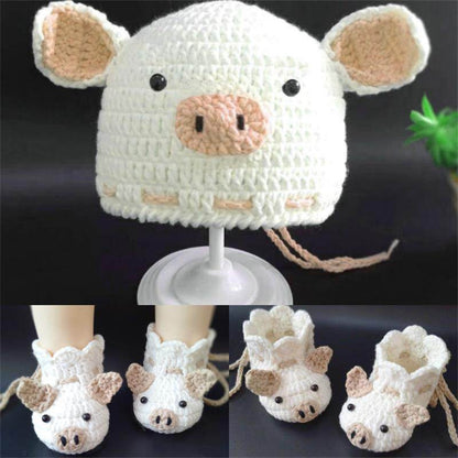 Pigs! First Step and Crawler Baby Yarn Hat and Shoes - Shop Jobie
