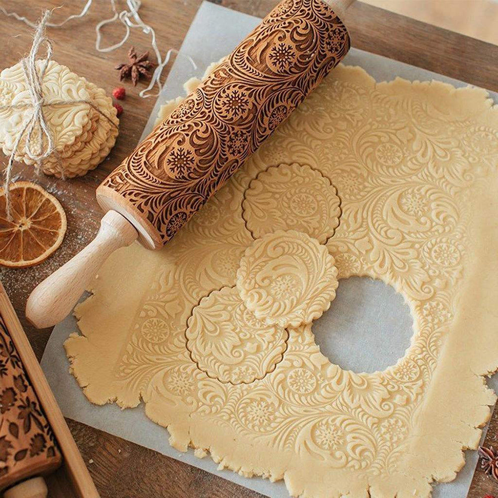 Embossing Rolling Pin w/Snowflake Vine Pattern