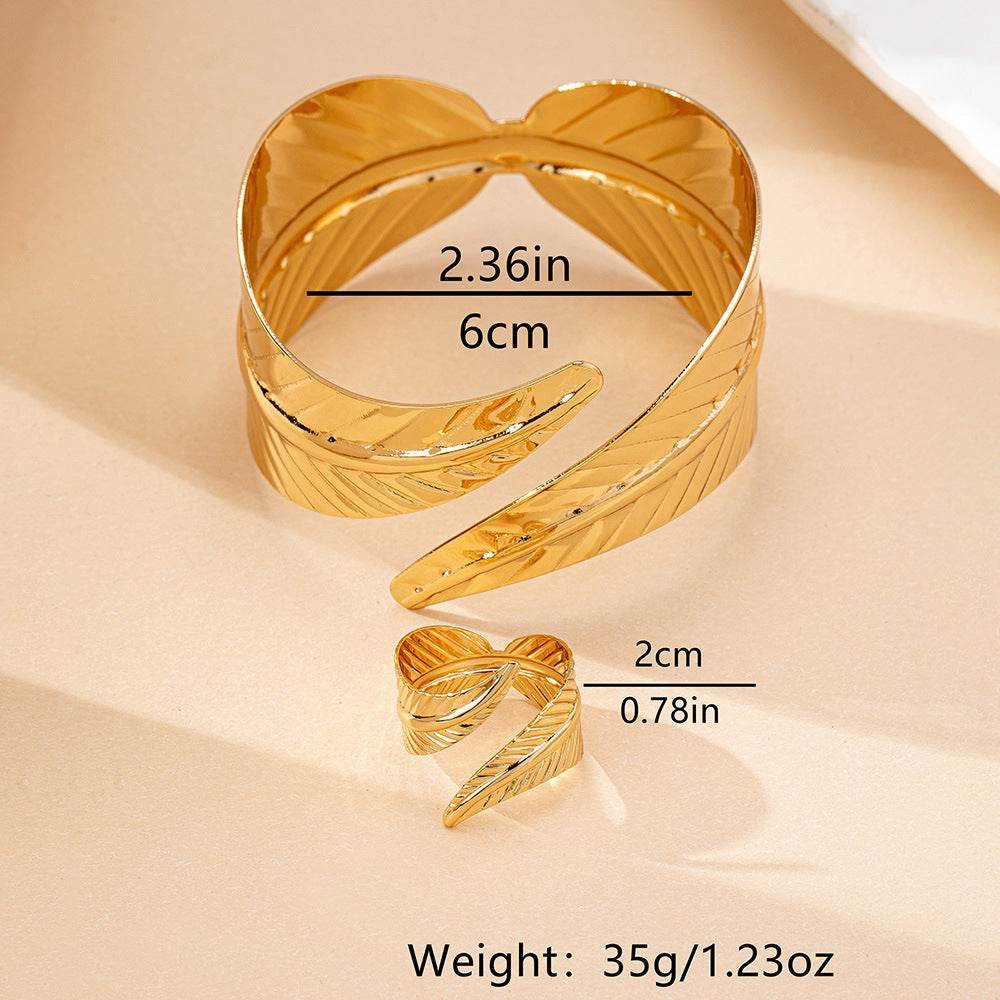 Court Geometry Open Bracelet - Shop Jobie