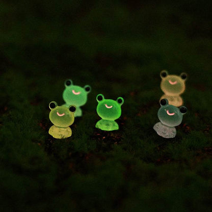 Mini Dollhouse Frog! Resin Fairy Garden, Desktop, and Cake Topper Too! - Shop Jobie