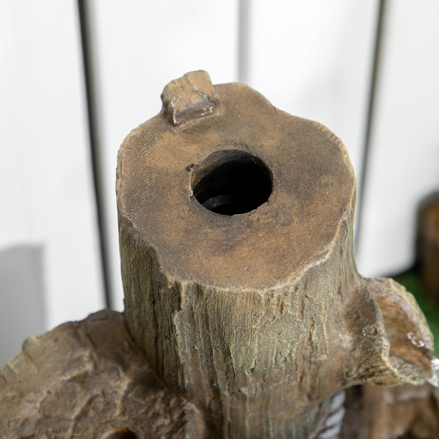 Birdhouse 3-Tier Lighted Log Garden Fountain