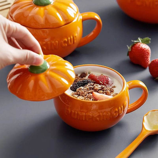 Pumpkin-Shaped Ceramic bowl w/Lid & Spoon - Shop Jobie