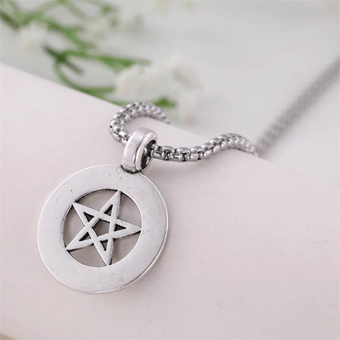 Vintage Pentagram Pendant Necklace - Shop Jobie