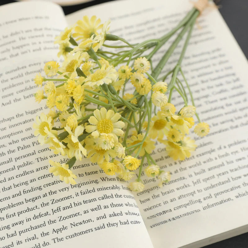 Silk Flower Bouquet - Bouquet of Chamomile Small Daisies