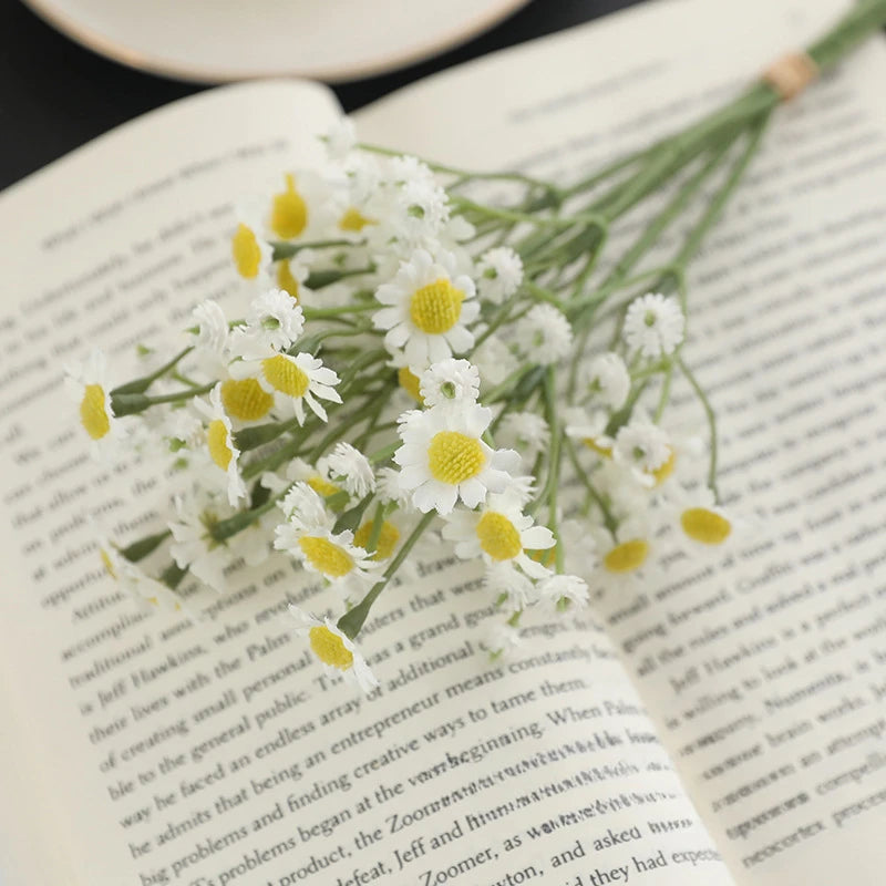 Silk Flower Bouquet - Bouquet of Chamomile Small Daisies