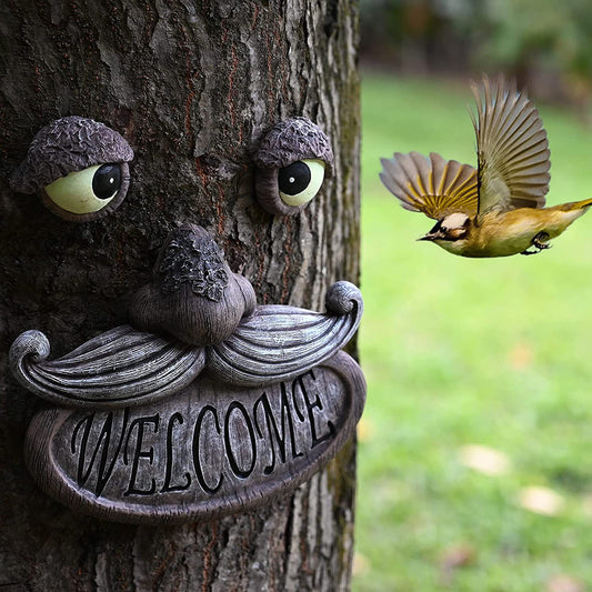 Tree Hug Decoration