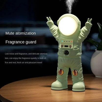 Astronaut Perfume Aroma Diffuser & Night Light - Shop Jobie