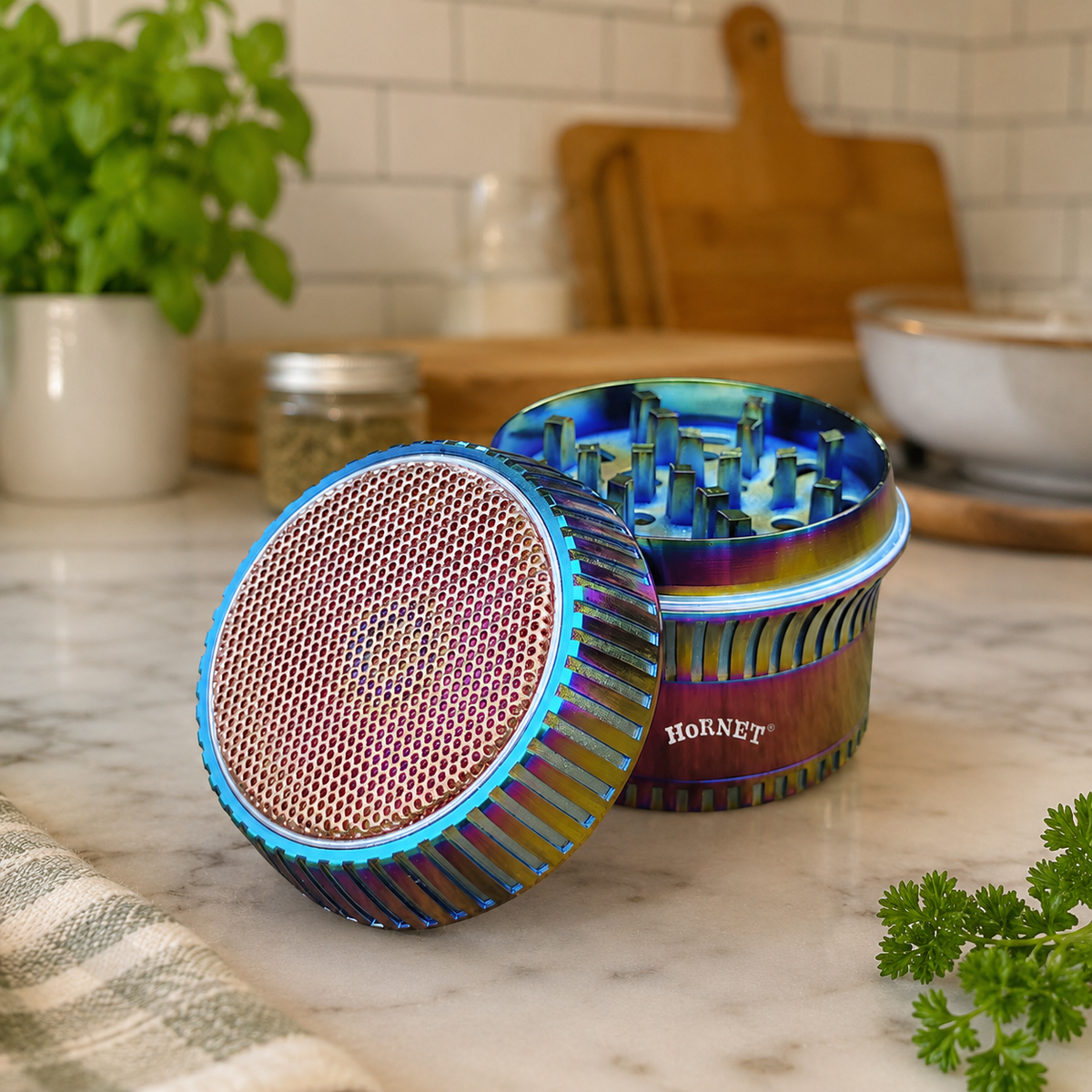 Useable -Spicy Bottle-Cap Kitchen Grinder!